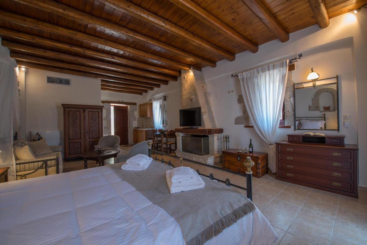 Hotel Brazzo Di Maina Itylo Exterior foto