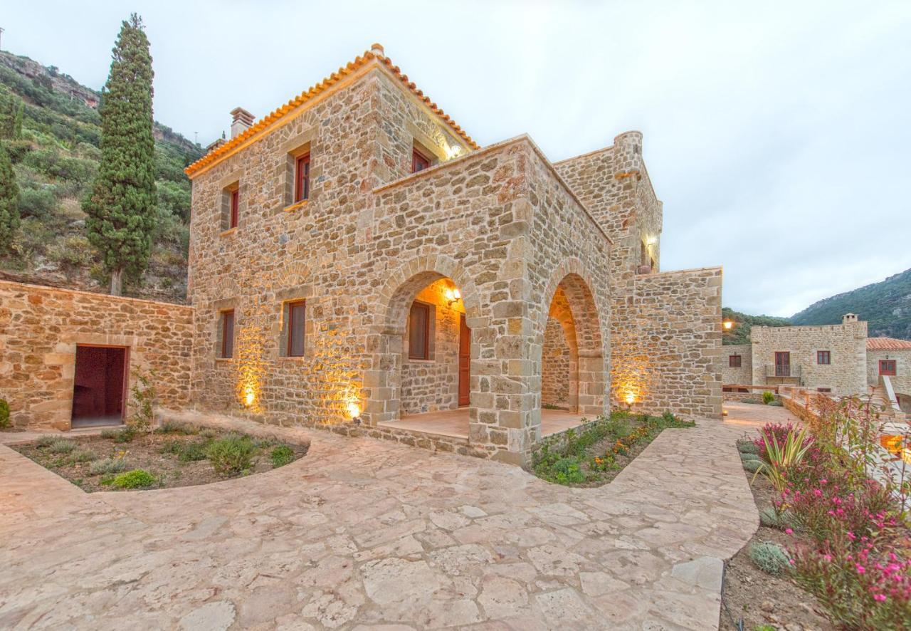 Hotel Brazzo Di Maina Itylo Exterior foto