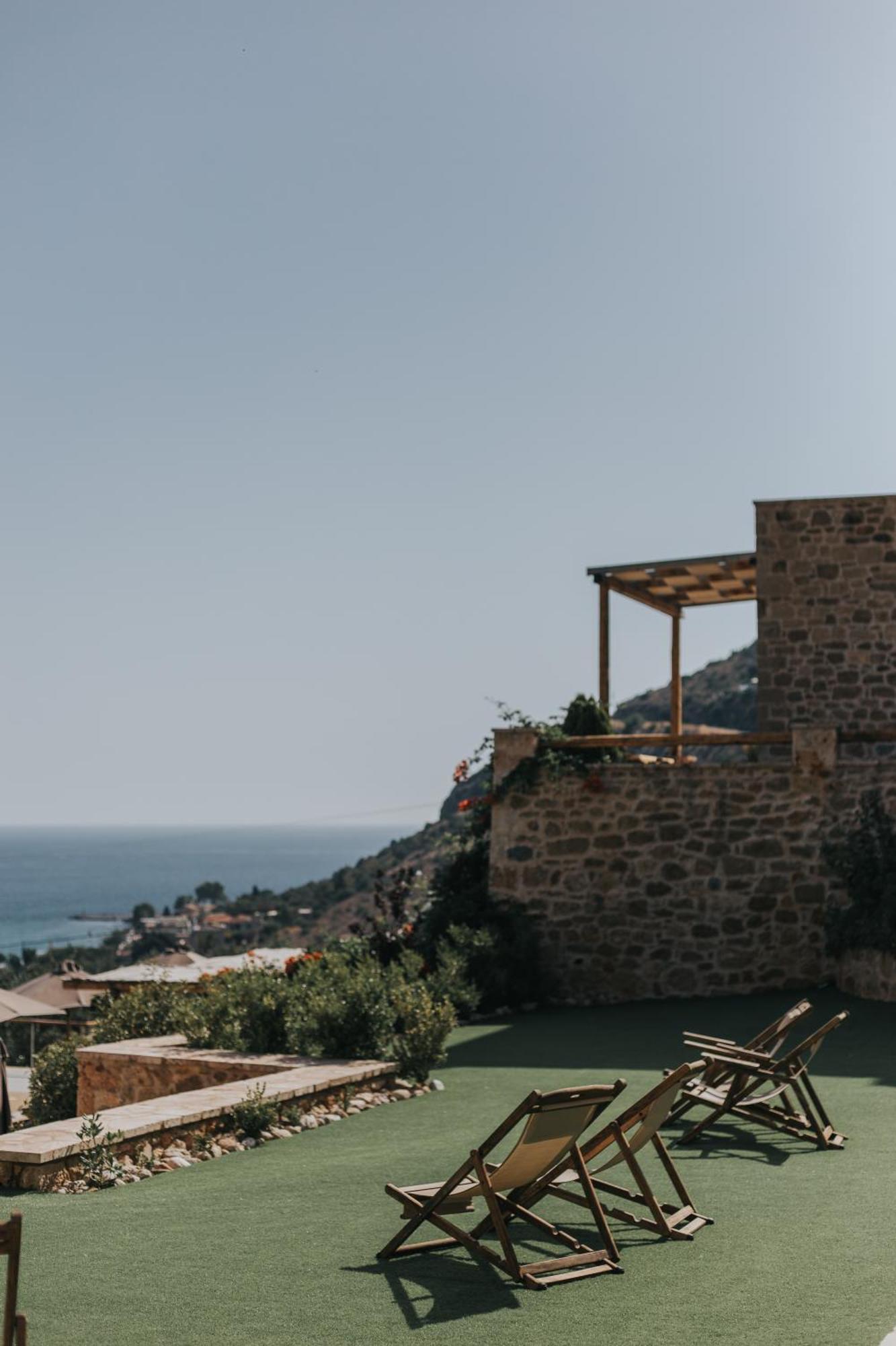 Hotel Brazzo Di Maina Itylo Exterior foto
