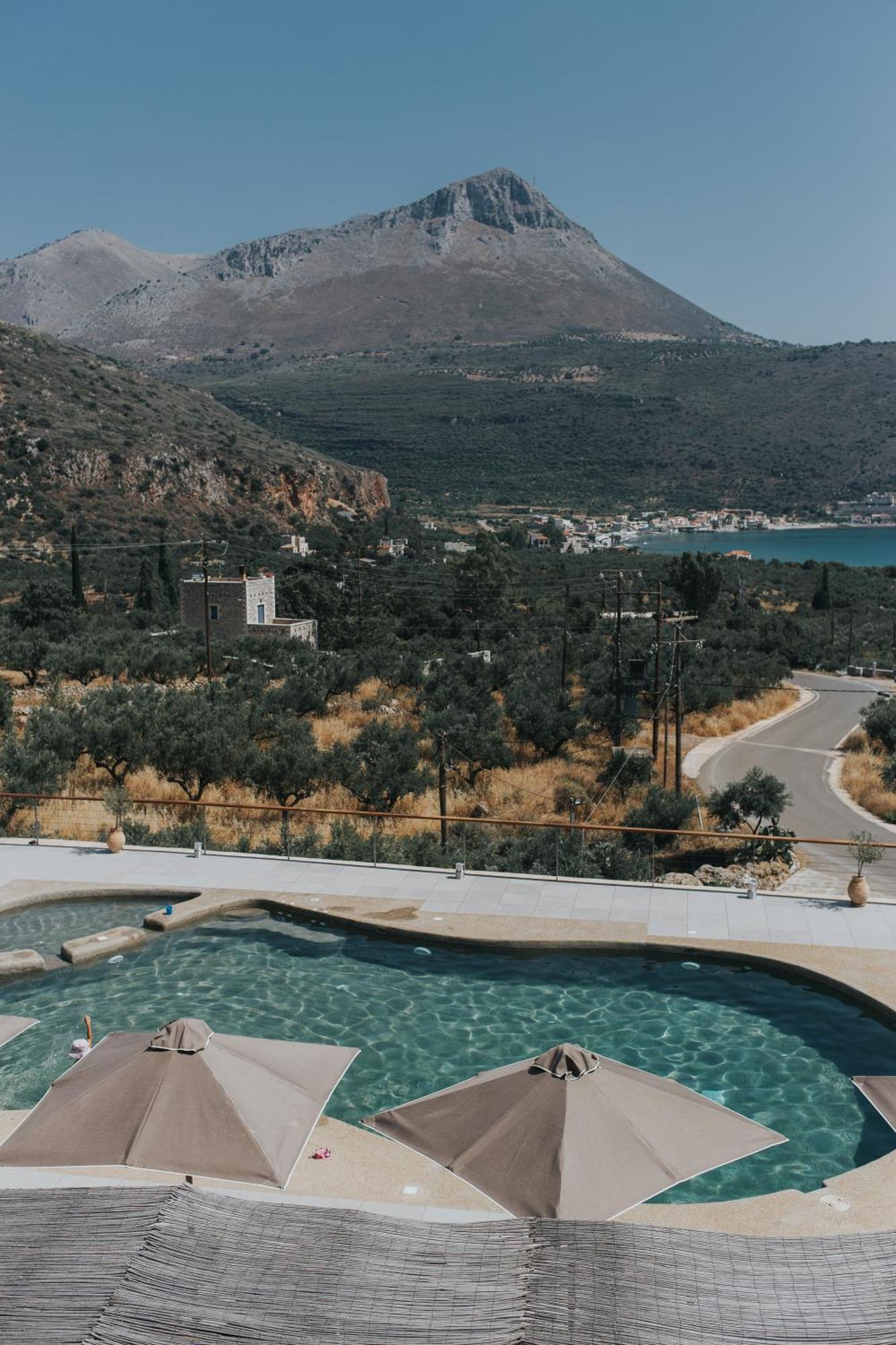Hotel Brazzo Di Maina Itylo Exterior foto